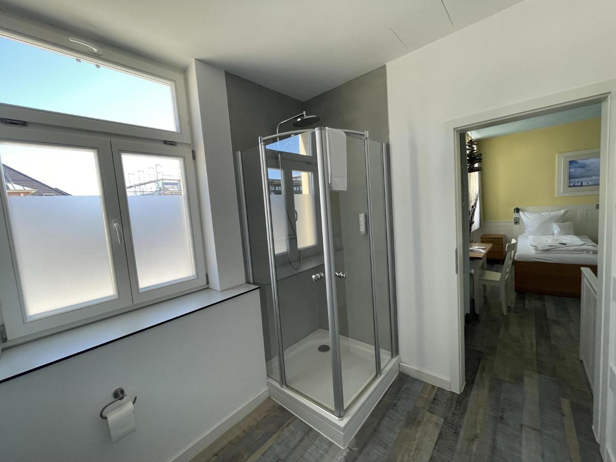 Hotel Bahnhof Balingen Ruang foto