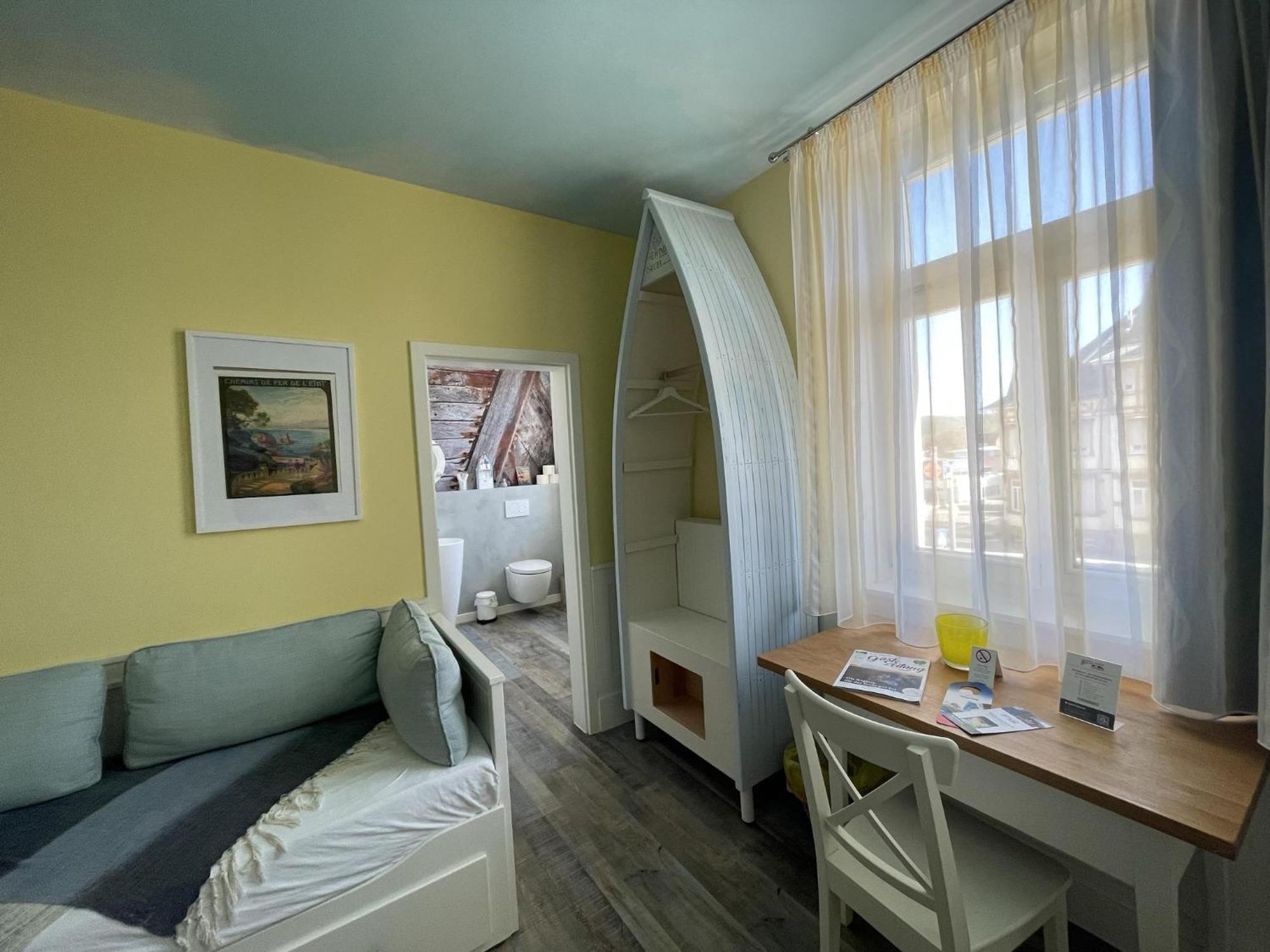 Hotel Bahnhof Balingen Ruang foto